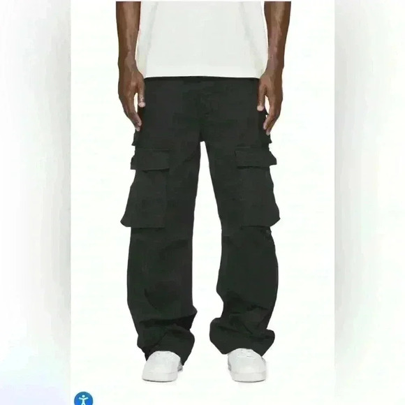 PURPLE Other - PURPLE BRAND XL P527 Double Pocket Cargos
Regular price $375.00 USD
COLOR BLACK